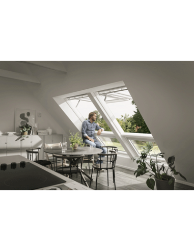 Finestra per tetti a vasistas elettrica due motori a catena apertura fino a 45° Velux su eSAEM.it
